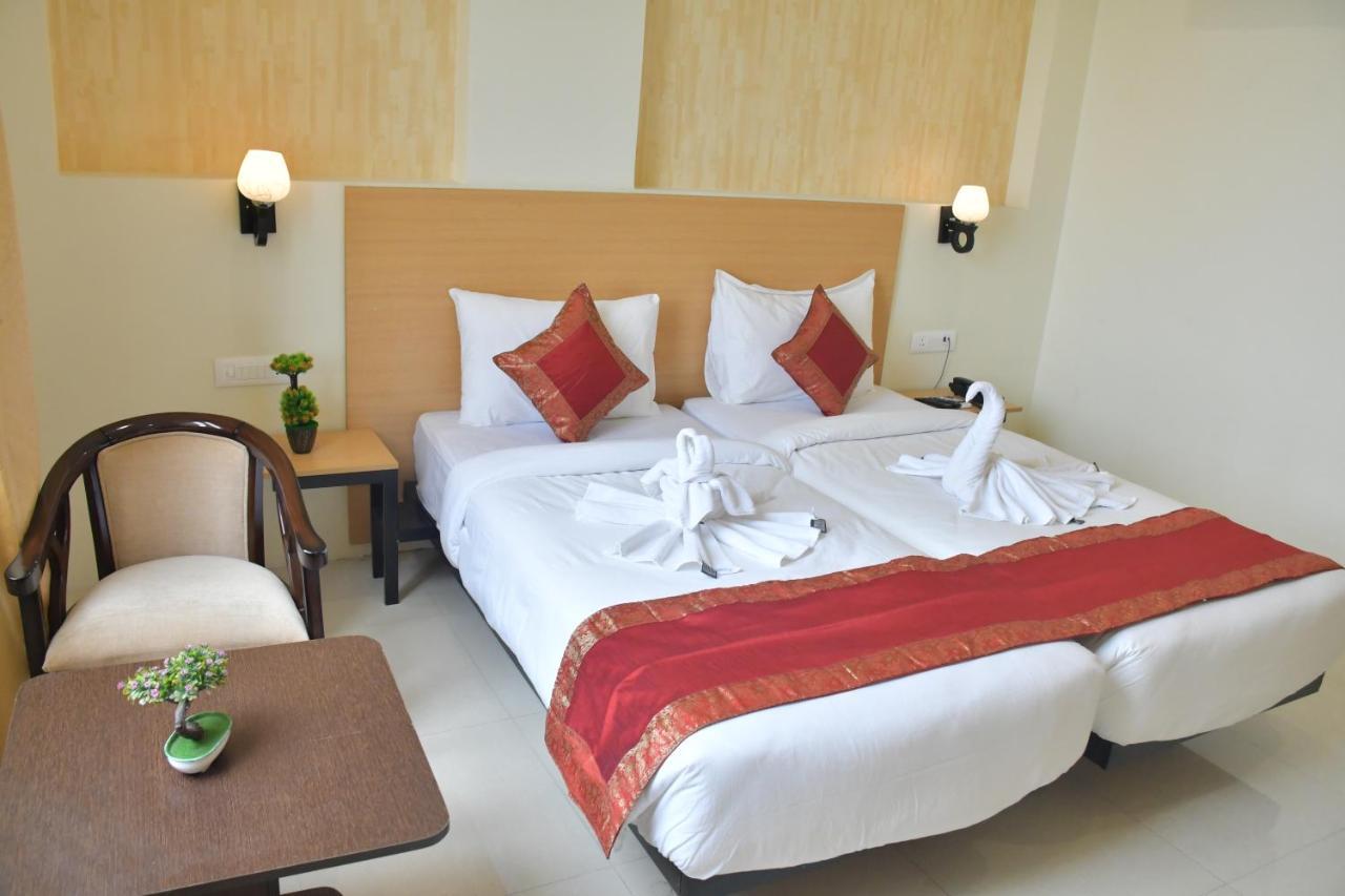 Hotel Yatharth Inn Varanasi Luaran gambar