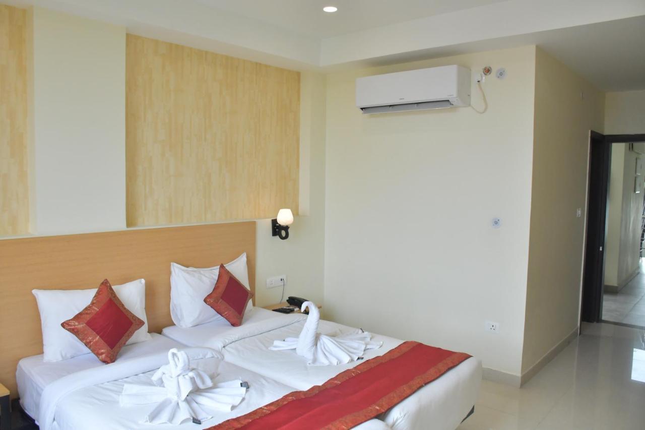 Hotel Yatharth Inn Varanasi Luaran gambar