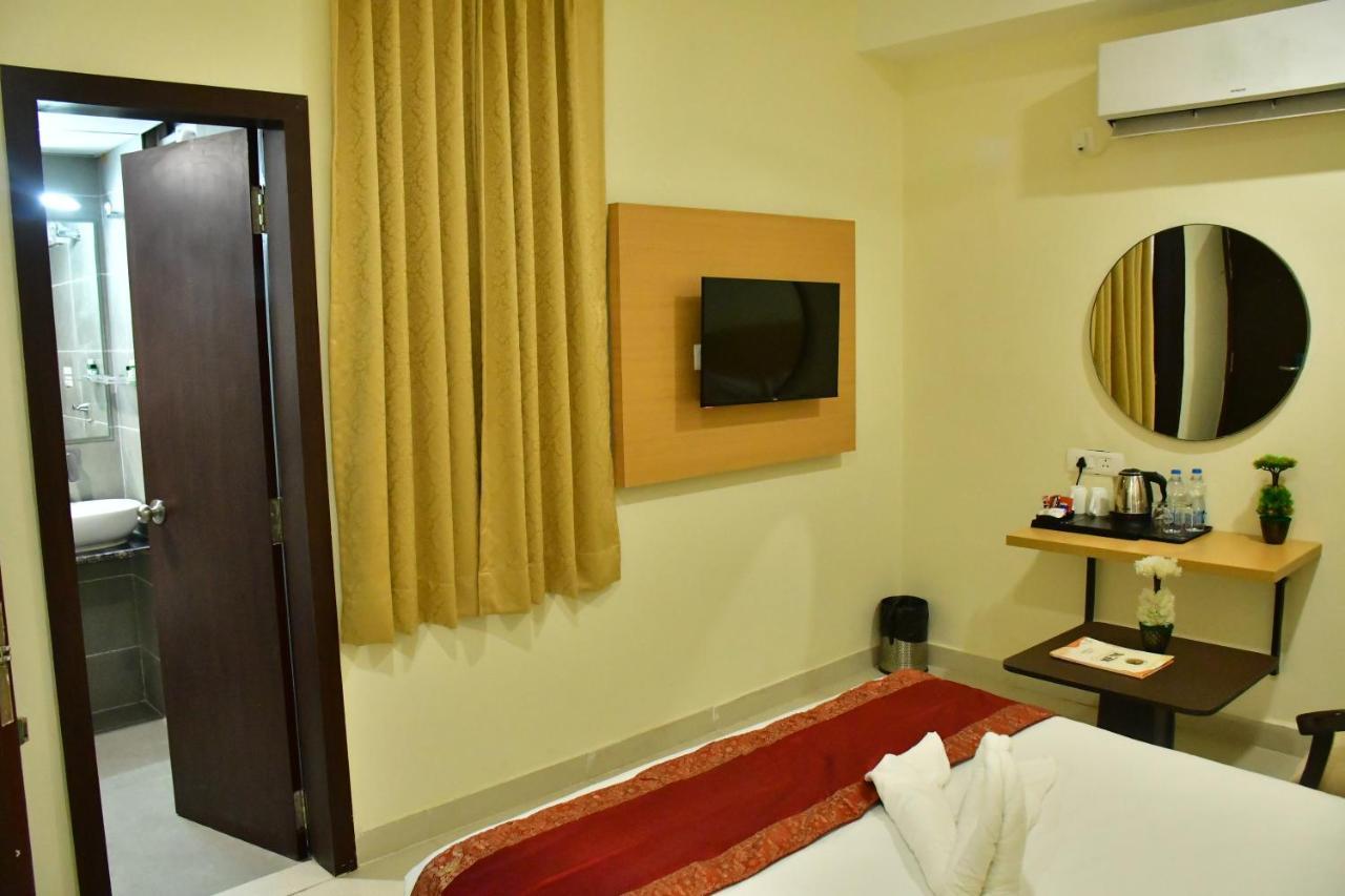 Hotel Yatharth Inn Varanasi Luaran gambar