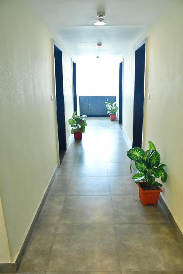 Hotel Yatharth Inn Varanasi Luaran gambar
