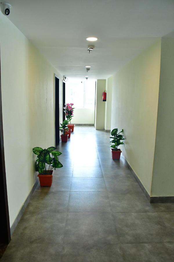 Hotel Yatharth Inn Varanasi Luaran gambar