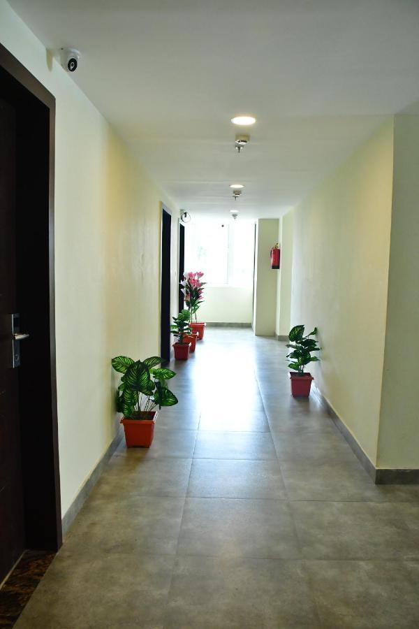 Hotel Yatharth Inn Varanasi Luaran gambar