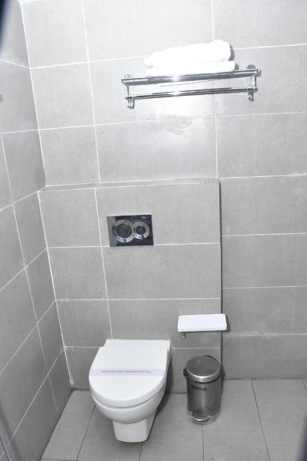 Hotel Yatharth Inn Varanasi Luaran gambar